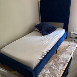 Selling Bed