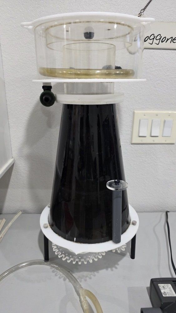 Protein Skimmer and Biopellet Reactor 