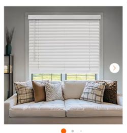 New 7 months old blinds premium vinyl