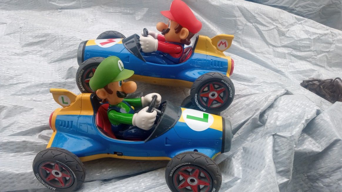 CARRERA MARIO & LUIGI RC CARS NO RADIO