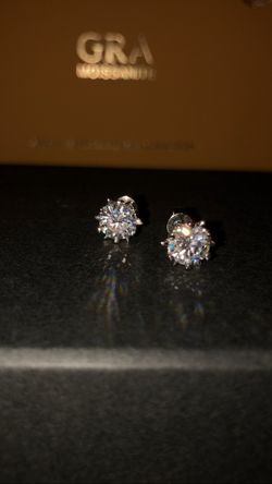 1Ct Moissanite 925 silver Stud Earrings