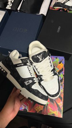 Louis Vuitton Trainer Low-Top Sneakers