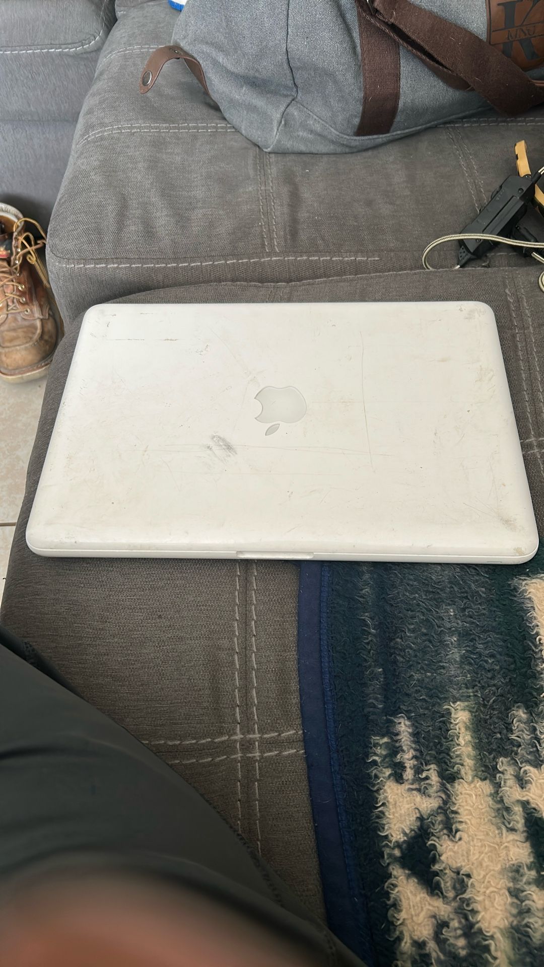 MacBook