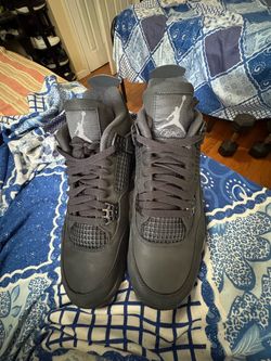 Jordan 4 black cat