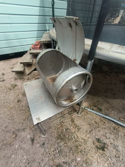 Beer keg