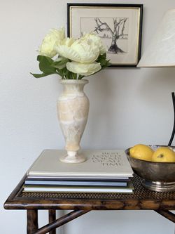 Marble vase