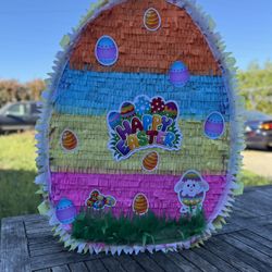 EASTER PIÑATA / PIÑATA DE PASCUA