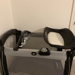 Graco playard with music 