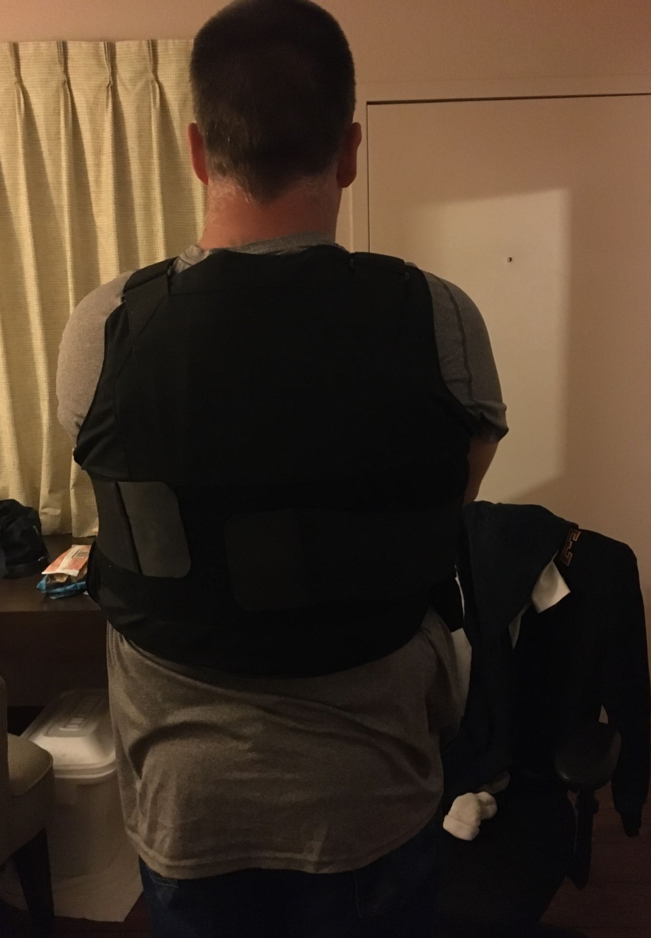 Concealable Vest (bulletproof) level 3