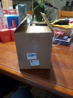 New Natural Bird Foraging Box For Parrots