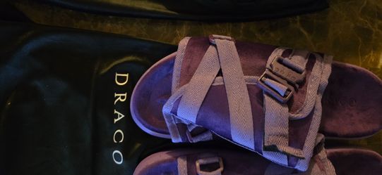 Draco Slides Brand New in Dust Bag, RarePurple  Size 9/10-11/12 100% authentic very comfortable suede $75 pick up in reseda/northridge area/