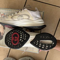 Gucci  Sneakers 
