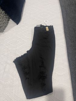 Woman’s Black Jeans Size 11