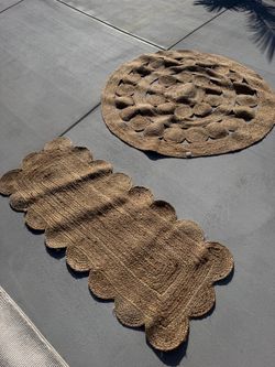 Area rugs lightly used for staging