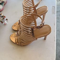 Zapatillas Doradas .#8