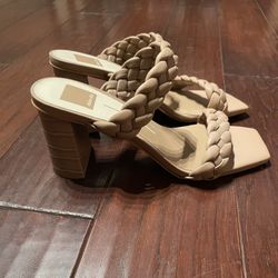 Dolce Vita High Heel Sandals Never worn Size9