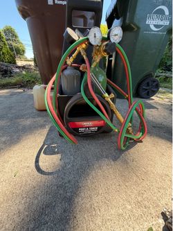 Lincoln Electric Port-A-Torch Oxy-Acetylene Outfit Cutting Welding Brazing Kit