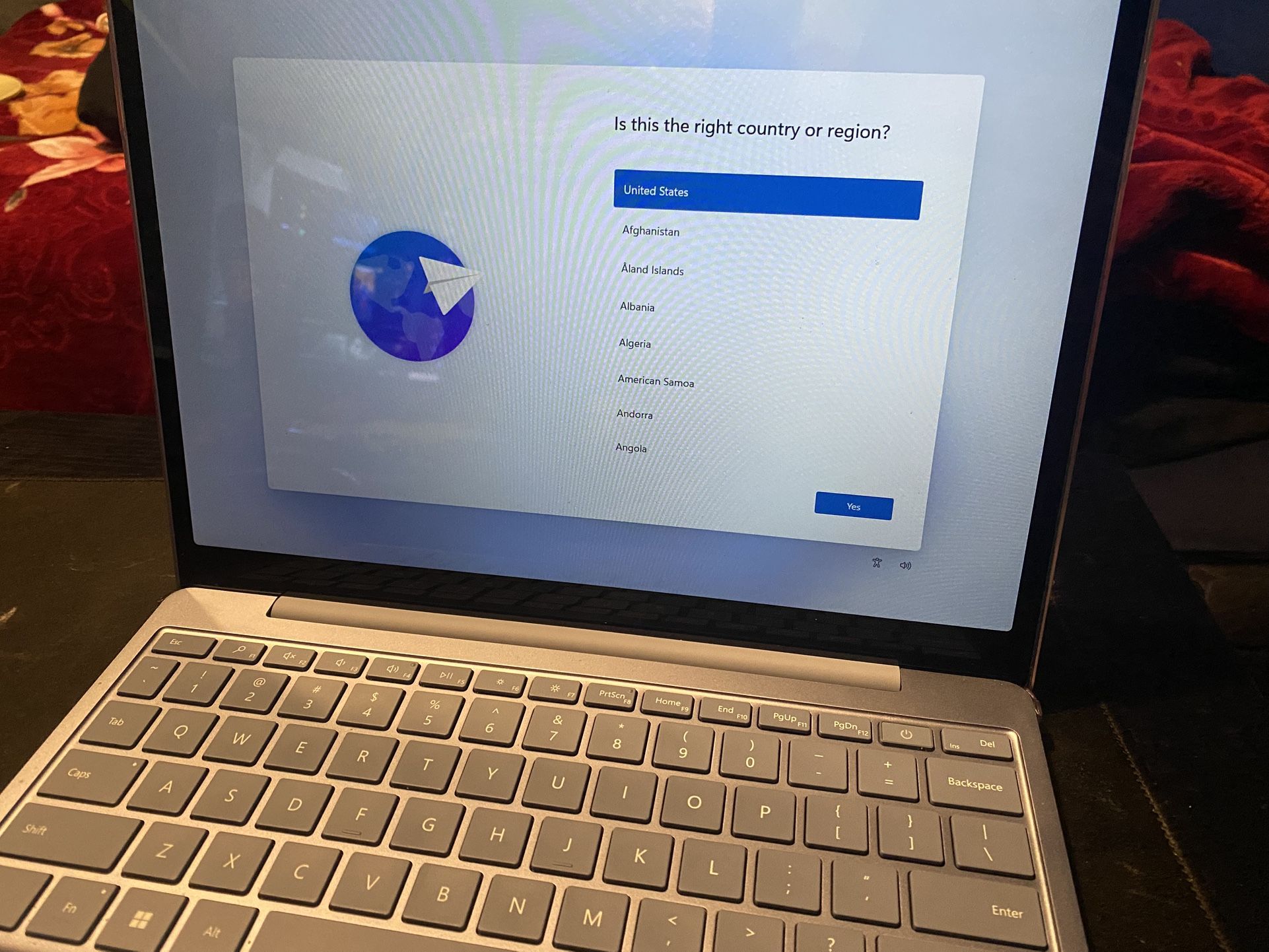 microsoft surface laptop go 2 11th gen