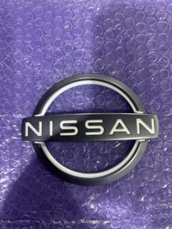 2021-2023 Nissan Rogue Rear Emblem OEM Used