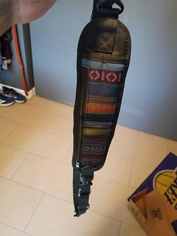 Camera neck strap