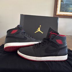 Size 11- Jordan 1 Retro Nouveau Snakeskin