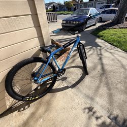 Cookies throne 29inch