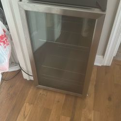Fridge Like New Gets Really Cold 