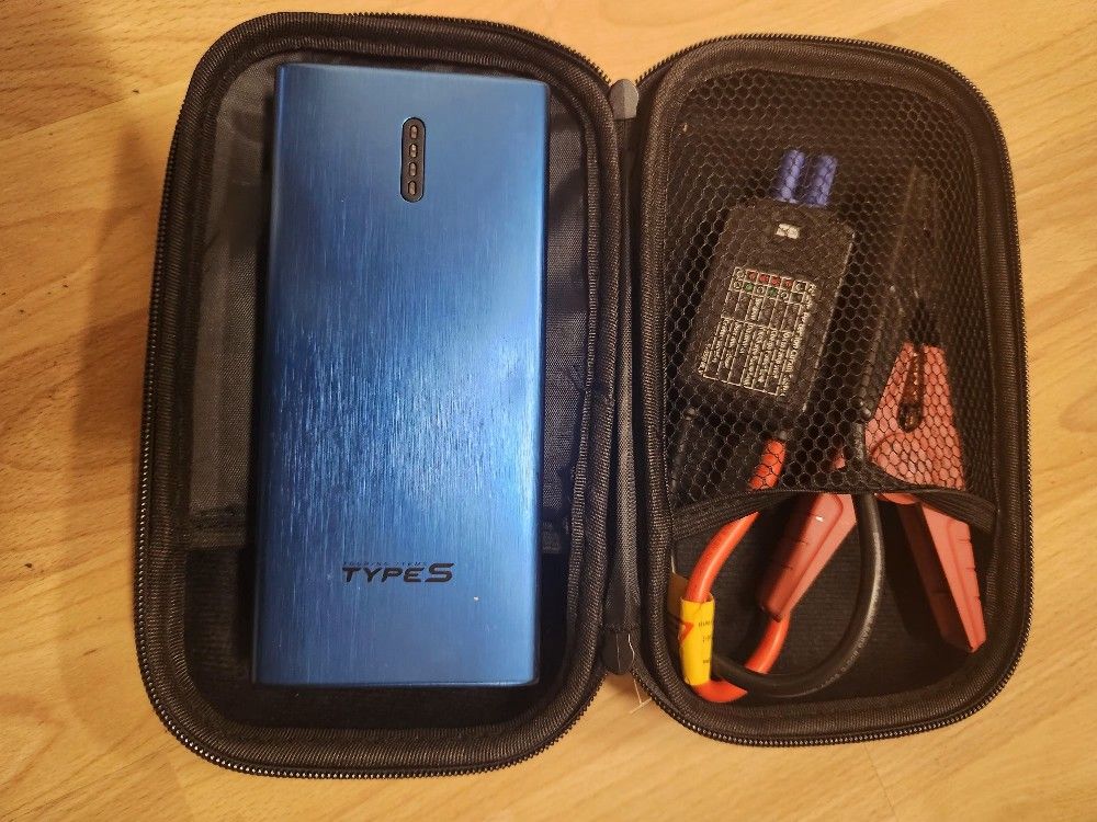 TYPE  Portable Jump Starter and 10000mAh Power Bank