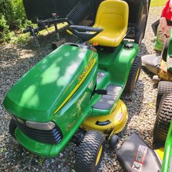 2003 John Deere LT160 with 42" deck