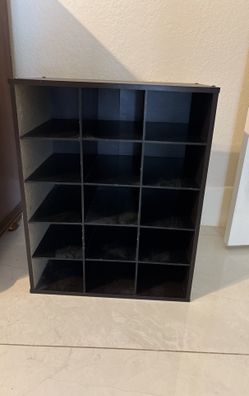 Storage/shelf