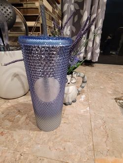 2023 STARBUCKS WINTER Blue Silver Gradient Ombre Icicle Tumbler Venti 24oz