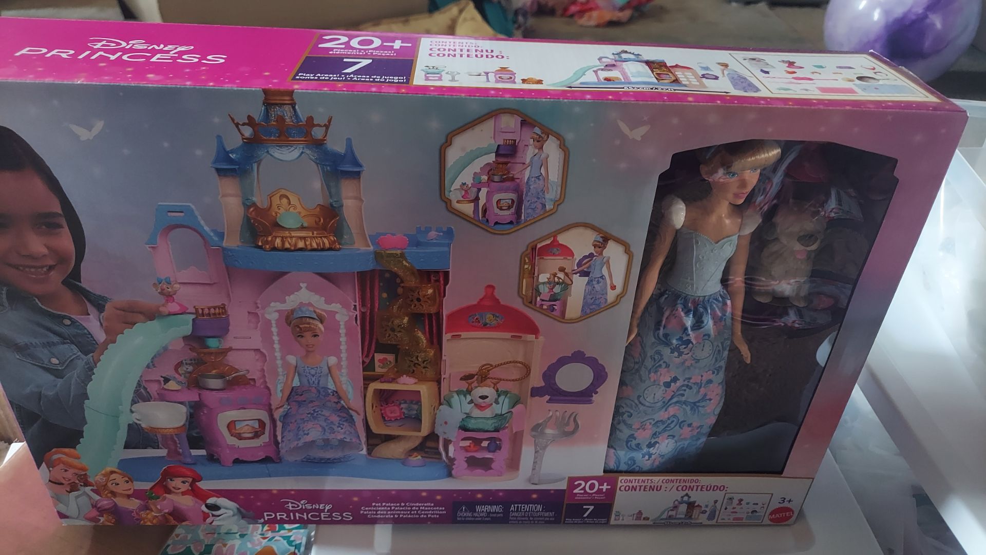 Disney
Princess Pet Palace &
Cinderella Fashion Doll
with 2 Animal Friends