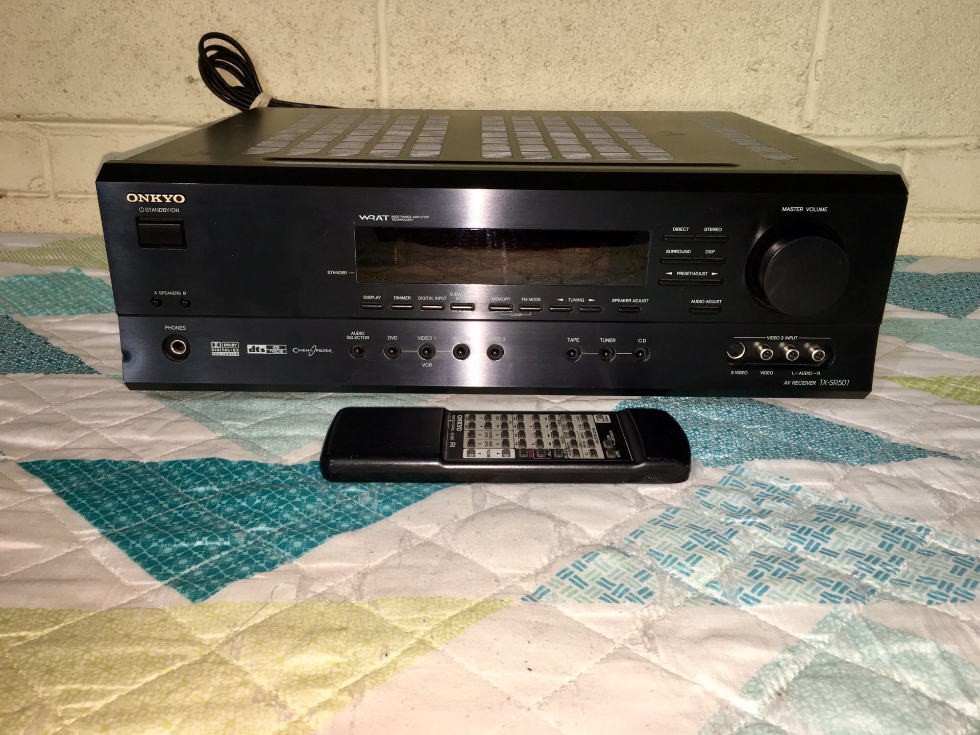 Onkyo TX-SR501 6.1-Channel Home Theater Receiver with remote control pick up skokie IL
