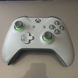 Xbox one controller