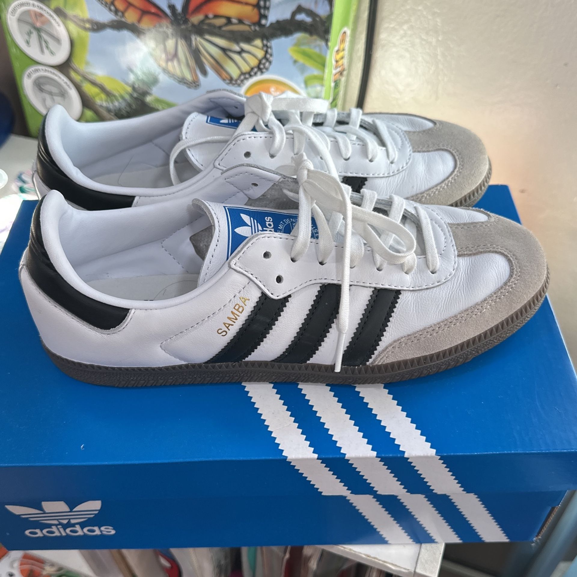 Women’s Adidas Samba