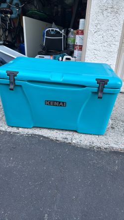 Kenai 45 QT Cooler used once