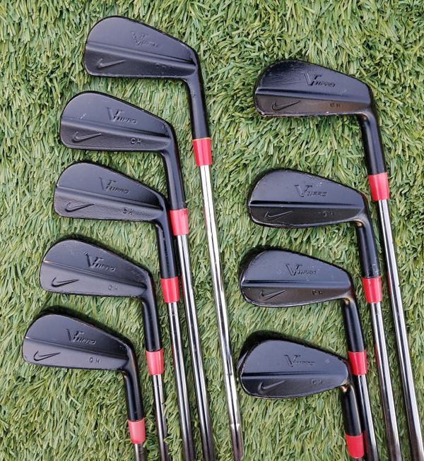 Custom Golf Nike VRII Pro Blades irons 2 PW with Mamiya Recoil