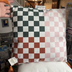 Decorative pillow