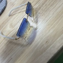 Sunglasses 