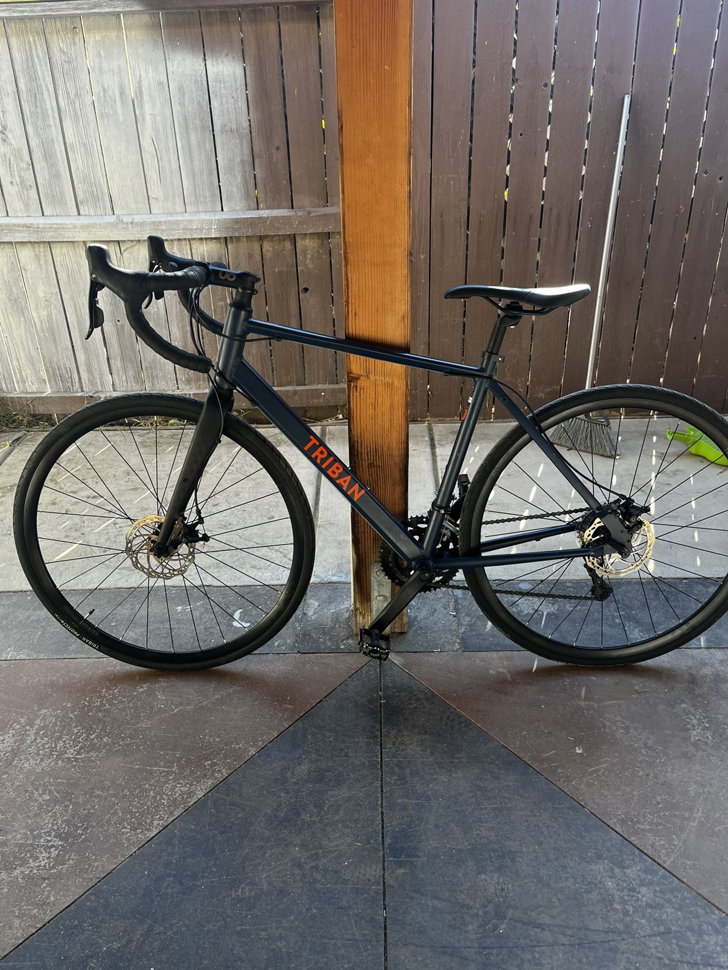 Triban Rc120 Road Bike