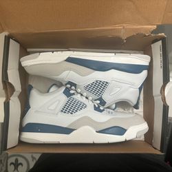 Ds Air Jordan Military Blue 4s Size 3y