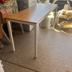 Good Size Utility Computer Desk Table