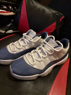 Jordan 11 low Diffused Blue sz 9