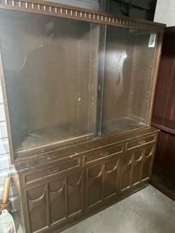 Hutch cabinet