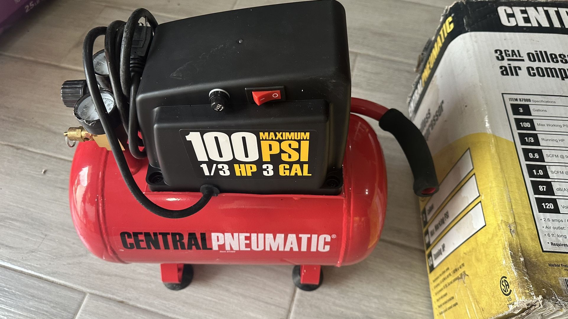 Air compressor