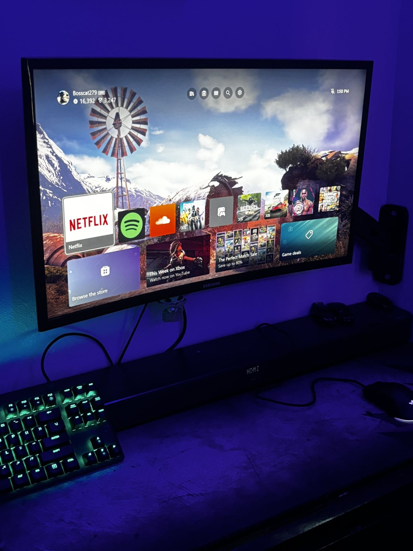 samsung Monitor 27’’ curved monitor 1920x1080 60hz