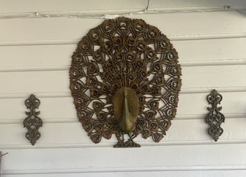 VINTAGE 1960'S BURWOOD XTRA LARGE PEACOCK WALL HANGING VERY NICE NO DAMAGE