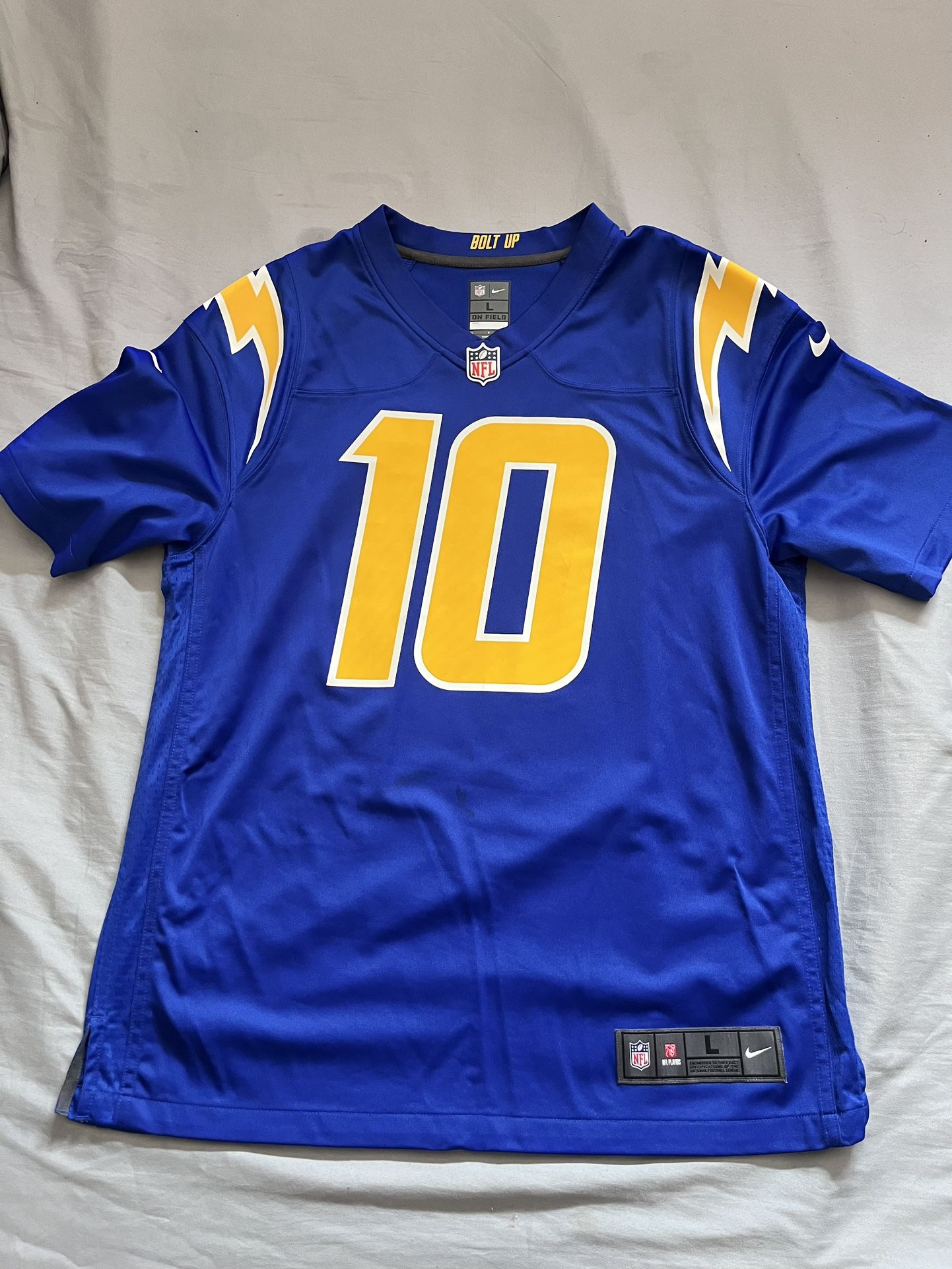 LA Chargers Herbert -Youth Jersey Size L for Sale in Los Angeles, CA -  OfferUp