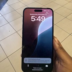 iPhone 16 Plus Cracked Read DESCRIPTION 