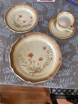 Makasa stonewear dish set